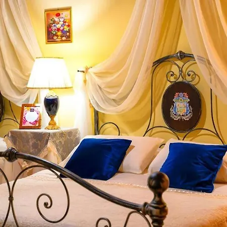 Dimora Di Charme Sant'erasmo Farm stay Fumone