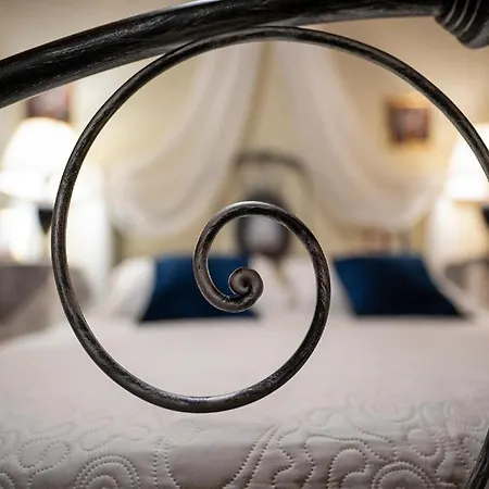 Dimora Di Charme Sant'erasmo Farm stay *